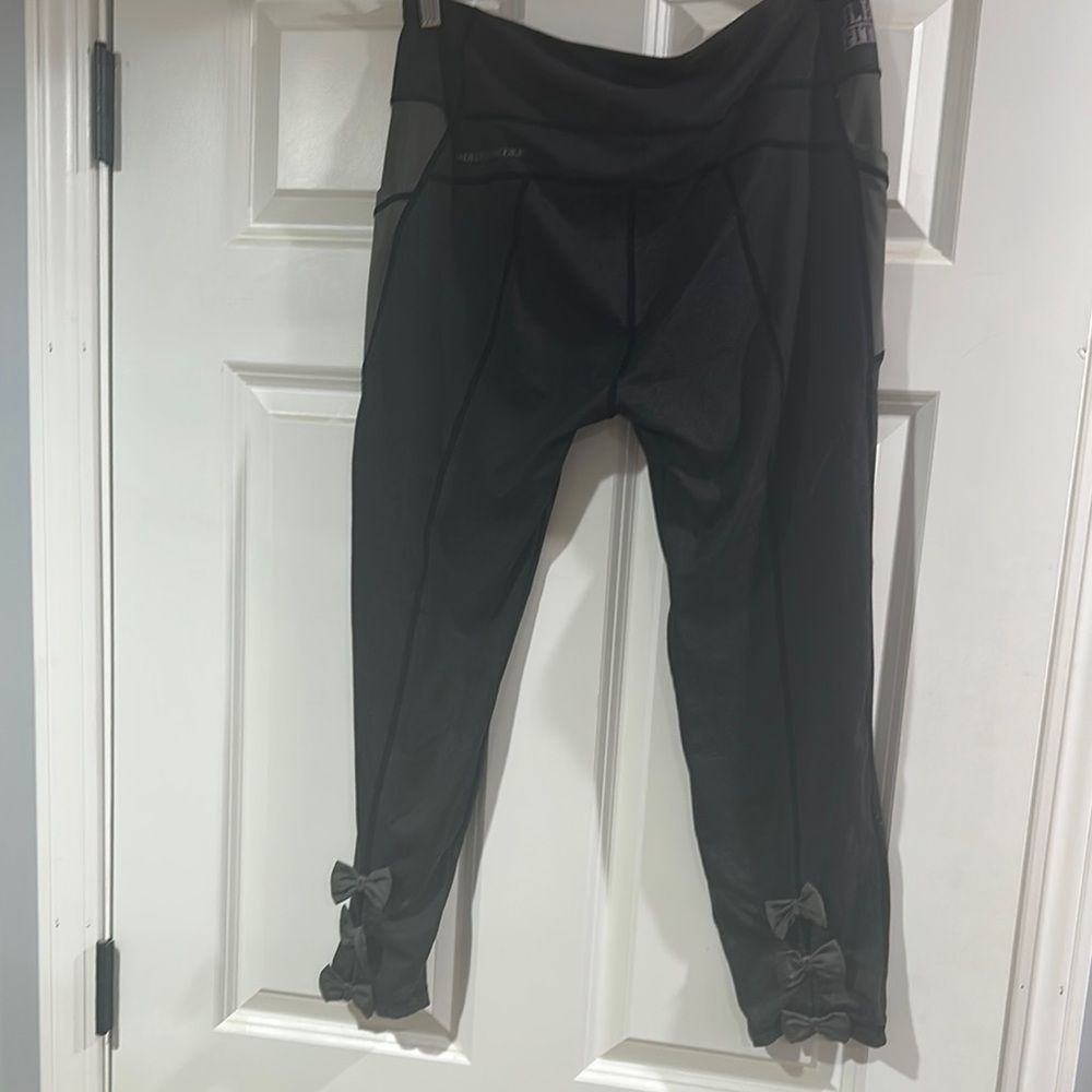 Jadelynne Brooke Black Leggings with Bow Accents